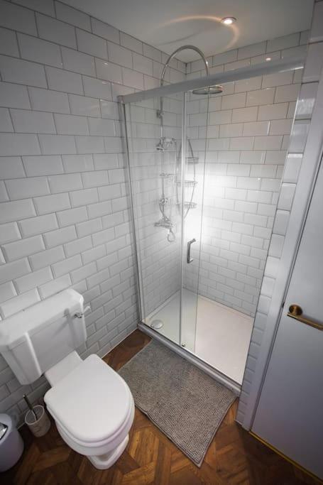 4-Bed Botanical Retreat Villa Plymouth Kültér fotó